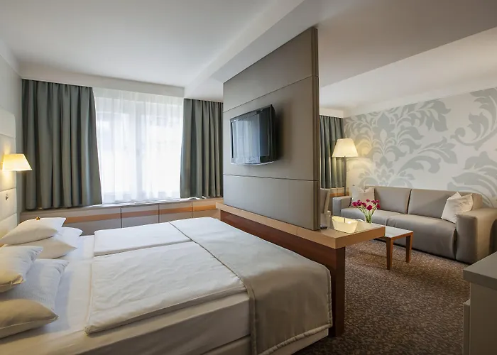 Boutique Tigra 4*